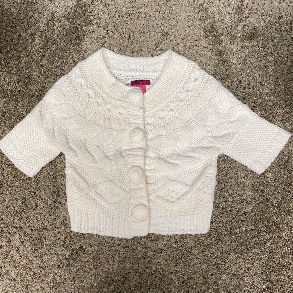 Junior’s Crop Sweater